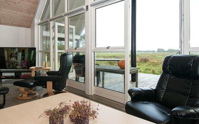 Delightful Holiday Home in Romo With Whirlpool