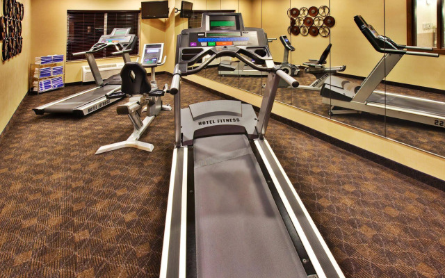 Holiday Inn Express Hotel & Suites Dubuque by IHG