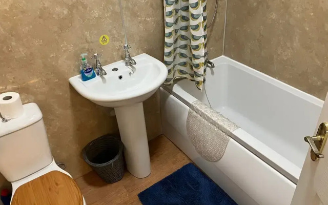 Elgin Apartment