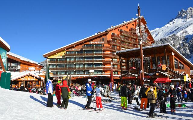 Spacious Apartment in Meribel near Ski Lift