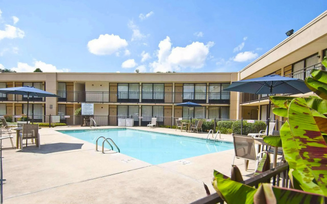 Hotel Francis