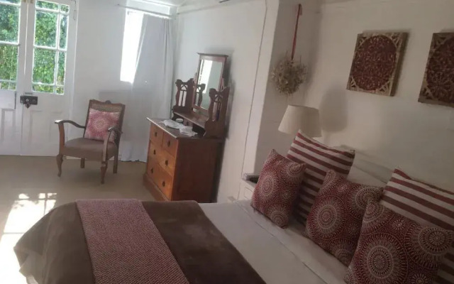 Breeze Inn Bed and Breakfast