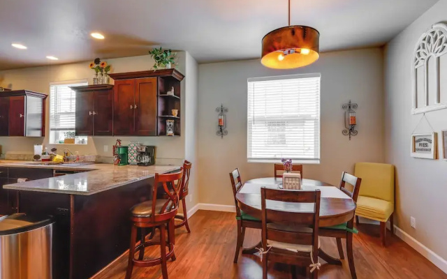 Spacious Retreat < 3 Mi to Downtown Flagstaff!