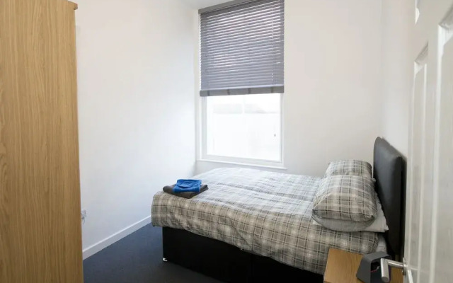 Pretty Properties Grange House Apartment 5