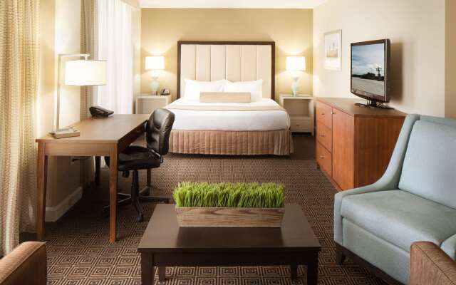 DoubleTree by Hilton Hotel Jacksonville Riverfront