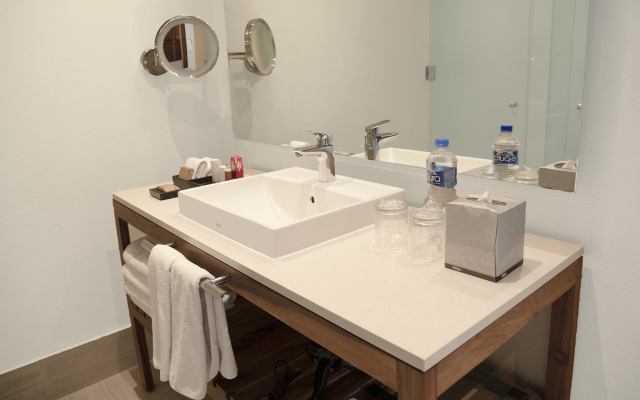 Emporio Cancun Optional All Inclusive