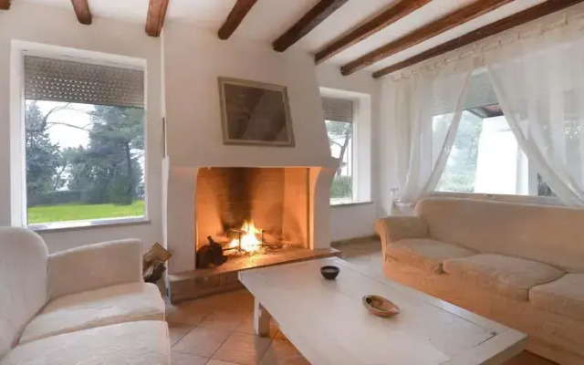 Camilluccia Halldis Villa