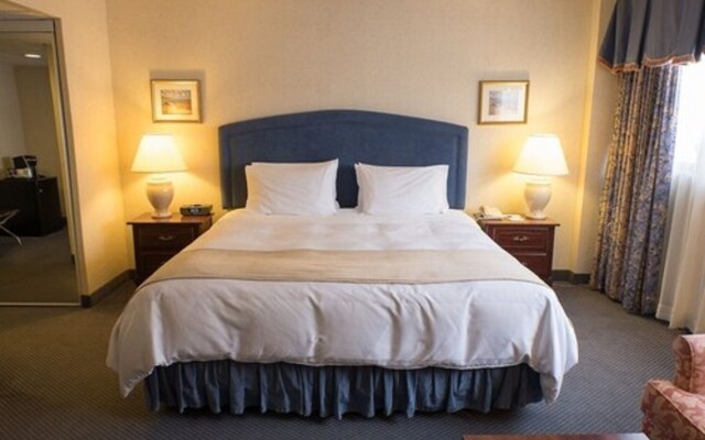 Best Western Roehampton Hotel & Suites