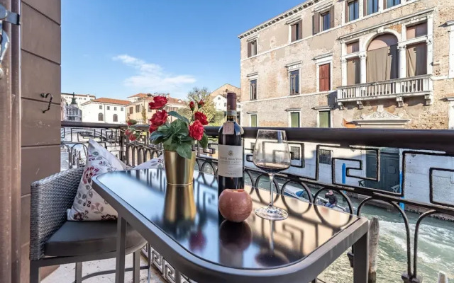 Riva Degli Schiavoni Boutique Apartment - Riva Deg