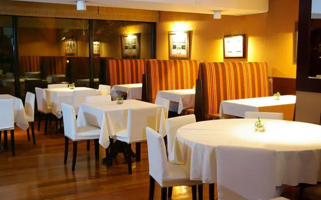 Loi Suites Arenales