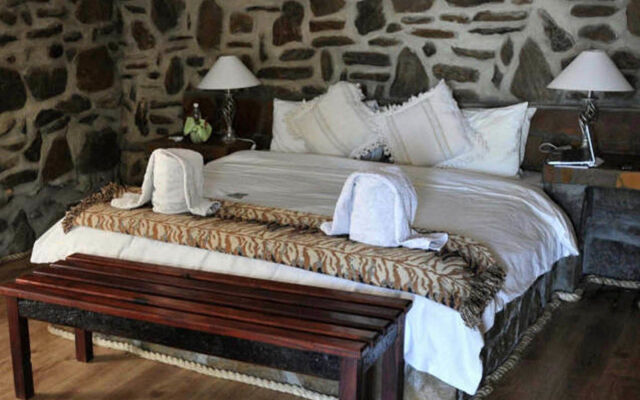 Leopard Lodge