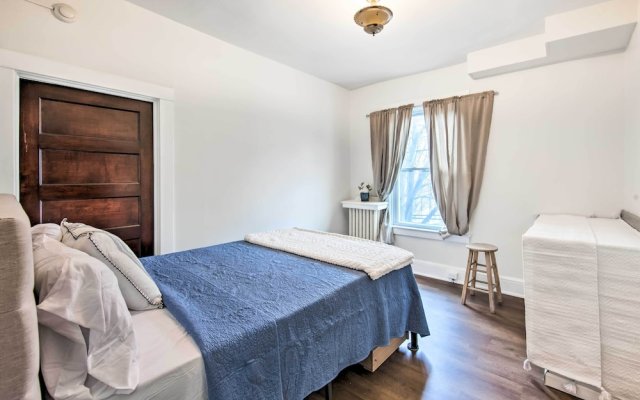 Roomy Lancaster Home: Walk to Dtwn & Hospital