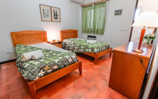 Villa 300m from Beach