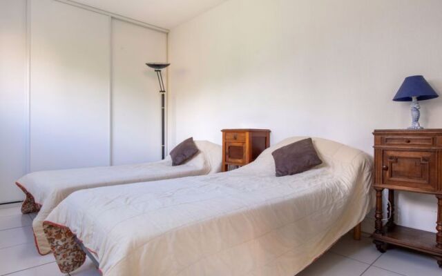 Villa Mer et Sud Neurazy 25091