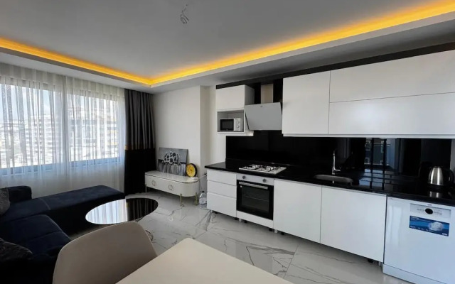 Heaven Hills Complex