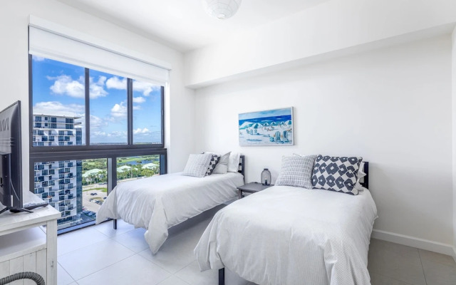 Modern Studio in Downtown Doral