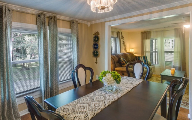 Waycross Vacation Rental w/ Private Backyard!