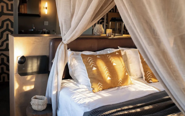 Sandfontein Lodge & Nature Reserve