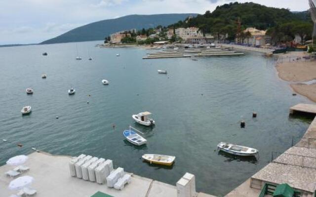 Hotel RR Meljine