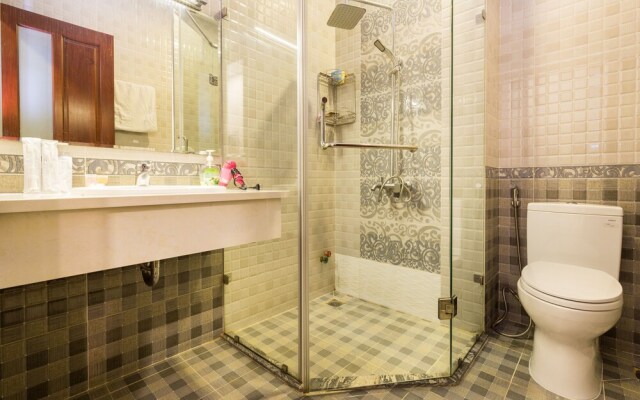 Spot on 704 Ace Home - Hostel