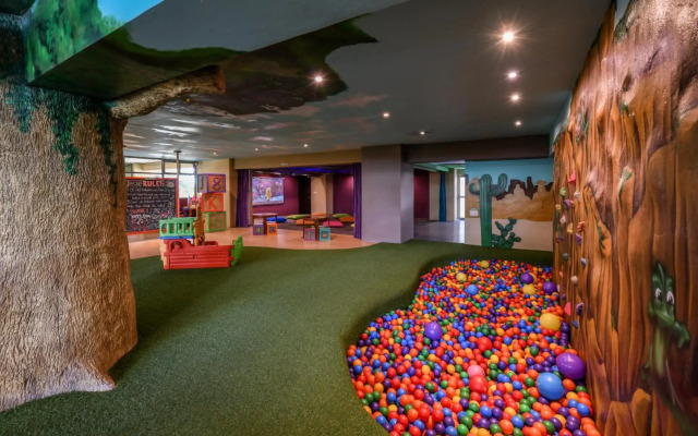 Generations Riviera Maya Family Resort Catamaran, Water Park & More Inclusive