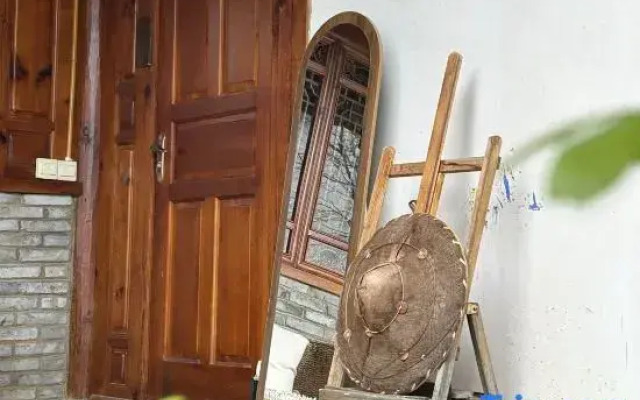 Xiangmo Youth Hostel