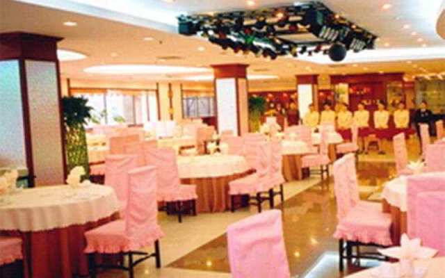 Xuanwumen Business Hotel