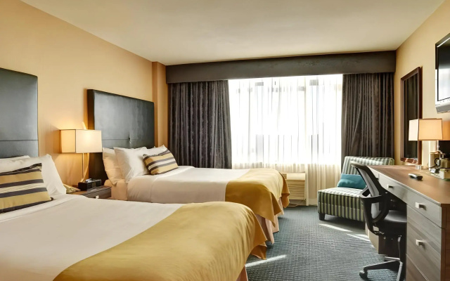 Executive Plaza Hotel Metro Vancouver