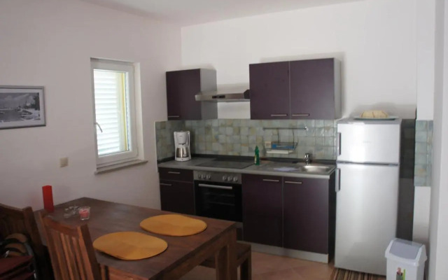 Guki Apartments