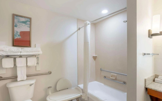 Comfort Suites Bloomsburg