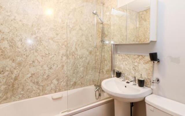 The Tom Wragg Suite