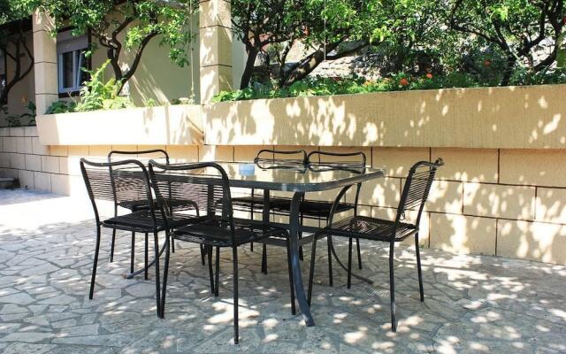 Apartments Peranovic