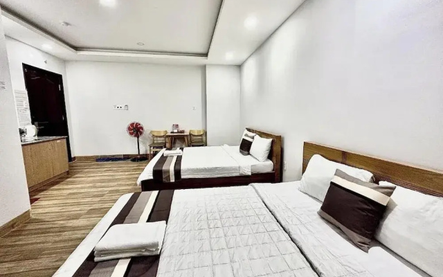 RedDoorz The Jade Hotel Than Nhan Trung