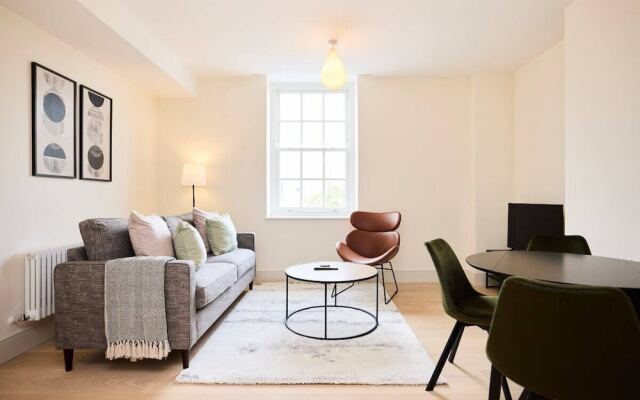 The East London Mile Classic - Stunning 2bdr Flat