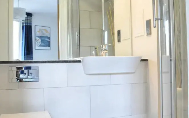 3 Bedroom Apartment in Southwark