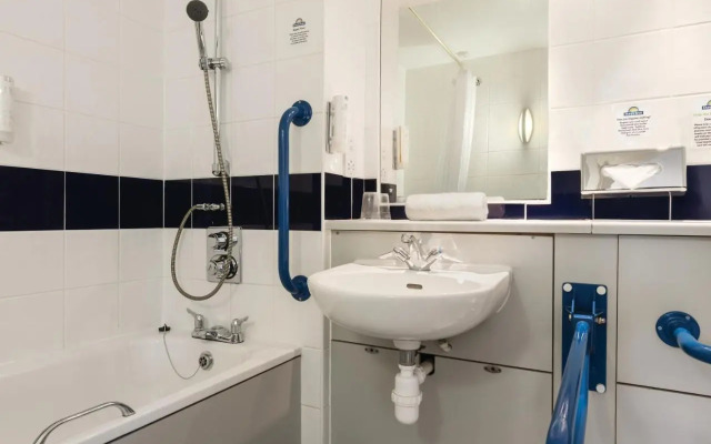 Days Inn Michaelwood M5