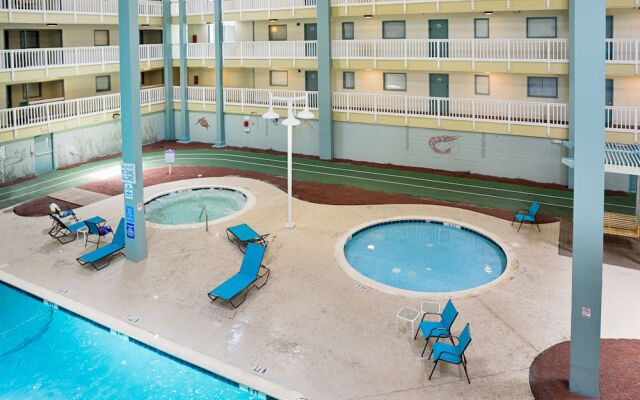 1403hhre 2 Bedroom Condo