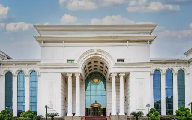 Fuzhou Mawei Mingzhu Yuefu Hotel