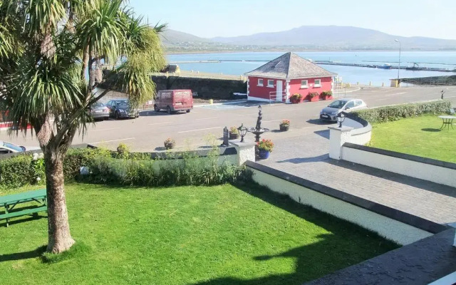 The Royal Valentia Hotel