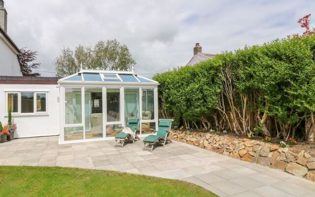 Strawberries & Cream Retreat