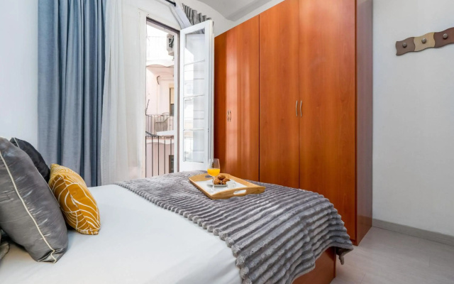 FridaysFlats, Cozy & Quiet - 2 bedroom flat near sagrada familia