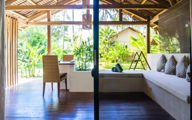 El Nido Mahogany Beach