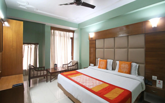 OYO 5922 Hotel Charlene