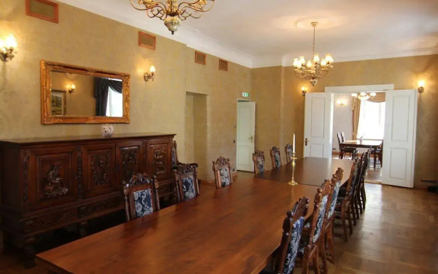 Padise Manor
