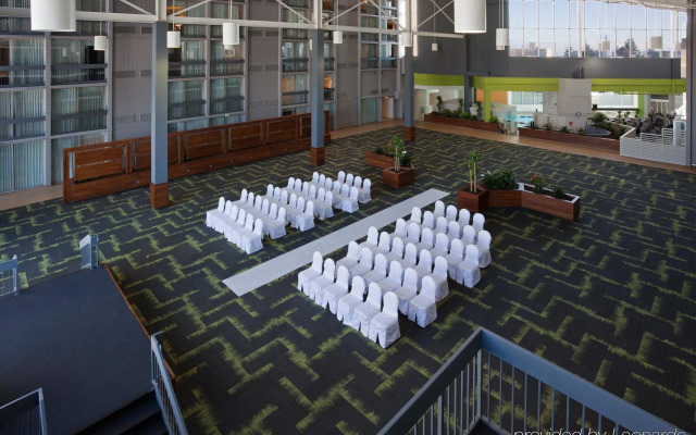 Holiday Inn Burlington Conference Centre by IHG
