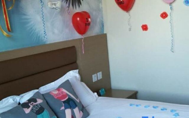 Pai Hotel Beijing Changping Metro Station