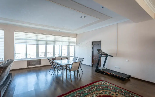 Lake House Resort hotel