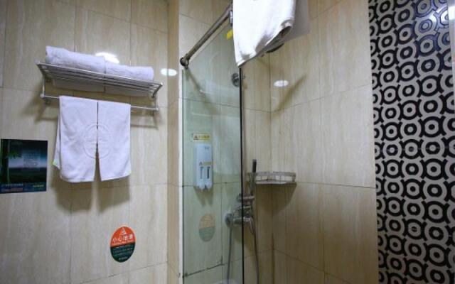 GreenTree Inn Shandong Weihai Wendeng Wenjing Building Business Hotel