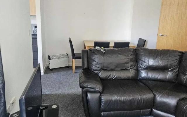 2 Bed-1 Bath-city Centre-balcony