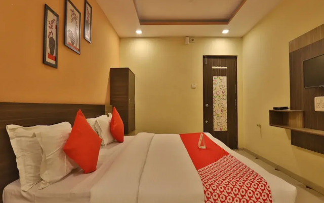 OYO 11867 Hotel Nilkanth Inn
